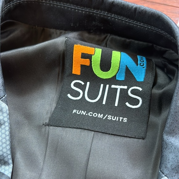 Superman 2 pc Suit Blazer 38 pants 34 need hemming bow tie Halloween costume - Picture 2 of 11